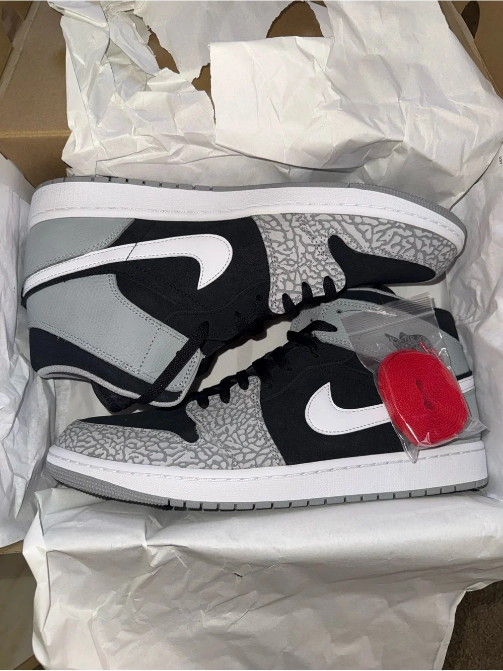 Jordan• 1 Mid SE in Black, University Red-White
